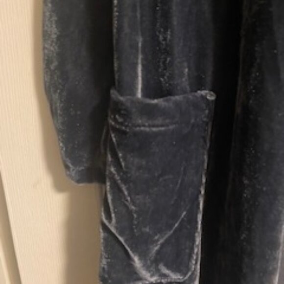 Draped in Velvet Duster Open Cardigan - Picture 4 of 7